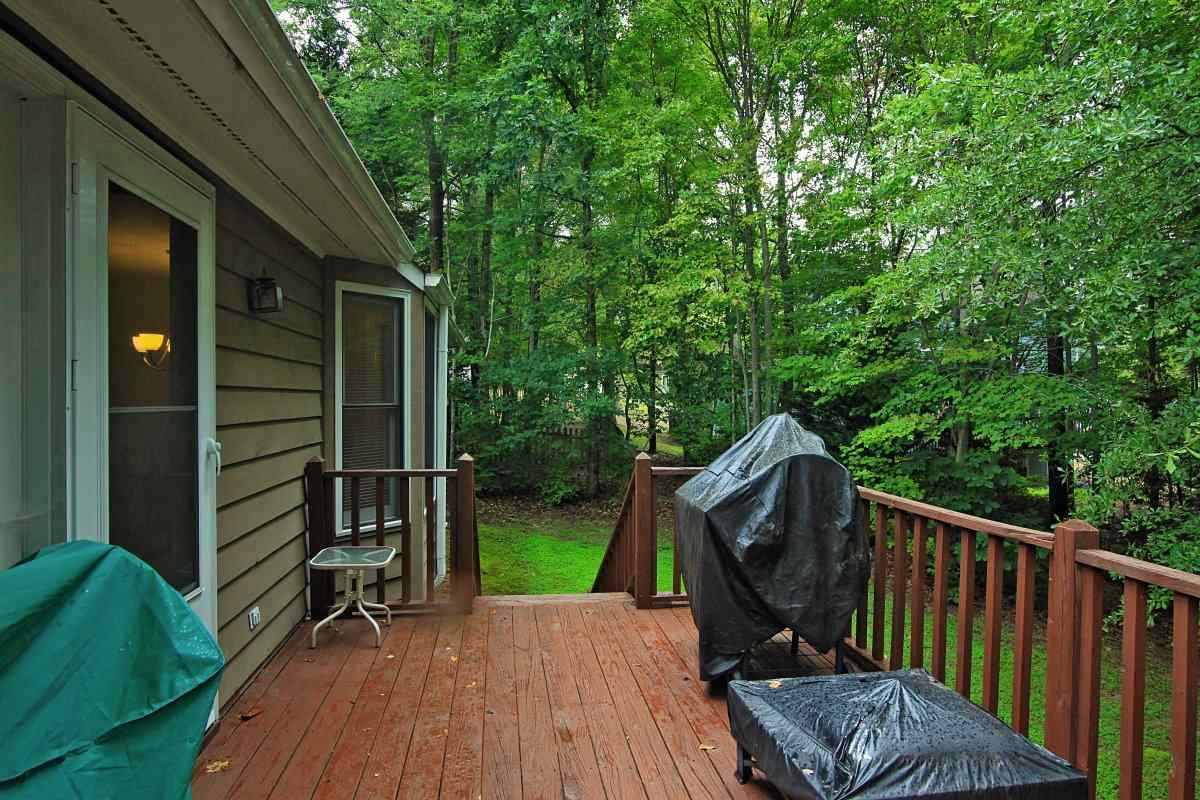 5305 Middleton Road Durham, NC 27713 - Photo 20 of 25 Patio/Deck