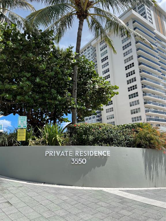 3550 Galt Ocean Drive, Unit 1907 Fort Lauderdale, FL 33308 - Photo 21 of 28 a view of a street