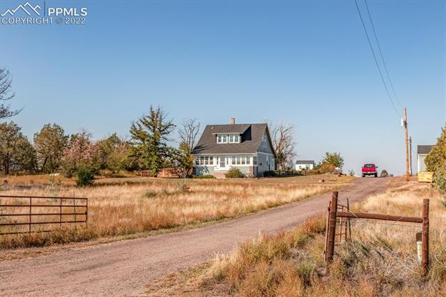 2225 Behrens Road Byers, CO 80103 - Photo 2 of 6 Gallery Image 2