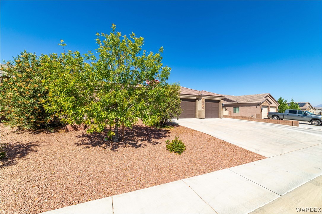 3333 Roma Road Kingman, AZ 86401 - Photo 3 of 58 Gallery Image 3
