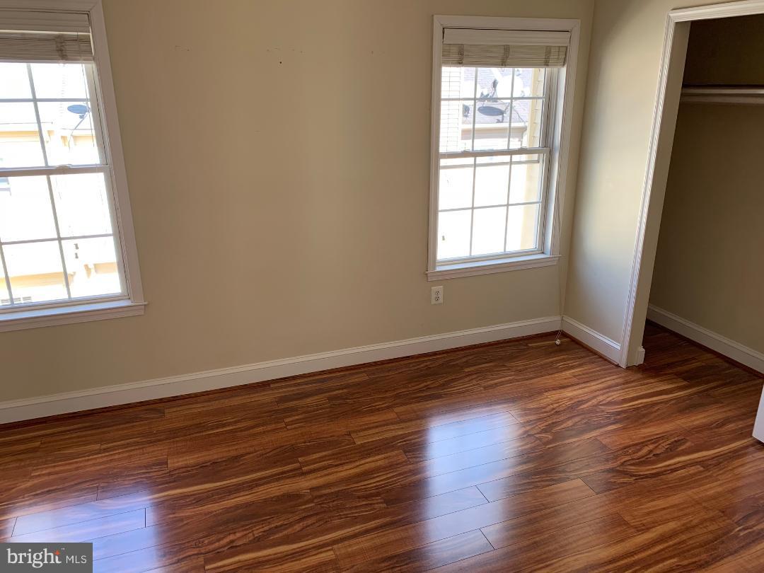 2484 Ridgehampton Court Reston, VA 20191 - Photo 4 of 11 Bedroom (Master)