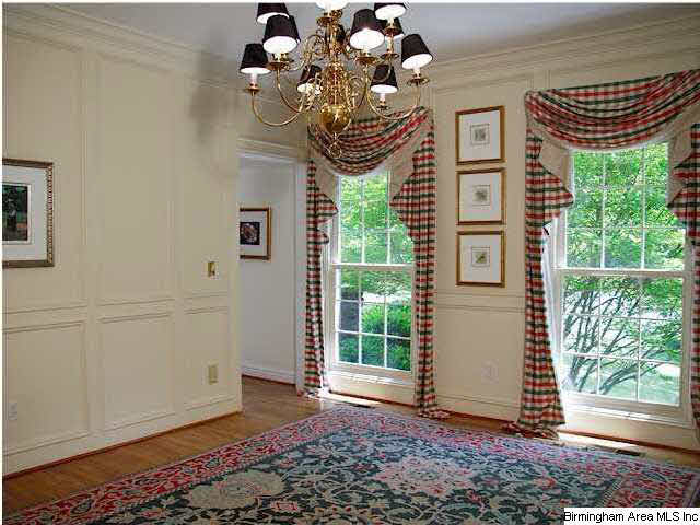 2337 Country Ridge Drive Birmingham, AL 35243 - Photo 2 of 8