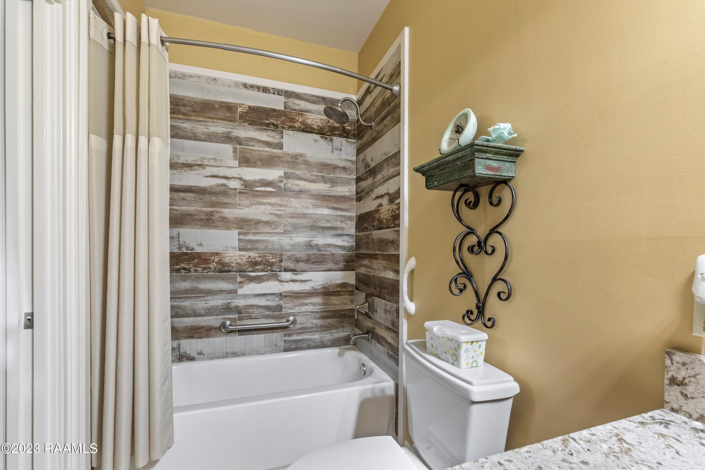 3809 Webby Road Abbeville, LA 70510 - Photo 20 of 49 Gallery Image 20