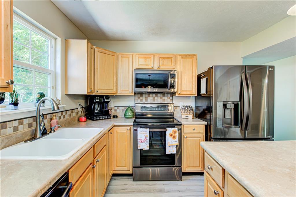 585 Old Farm Road Danville, IN 46122 - Photo 12 of 37 Gallery Image 12