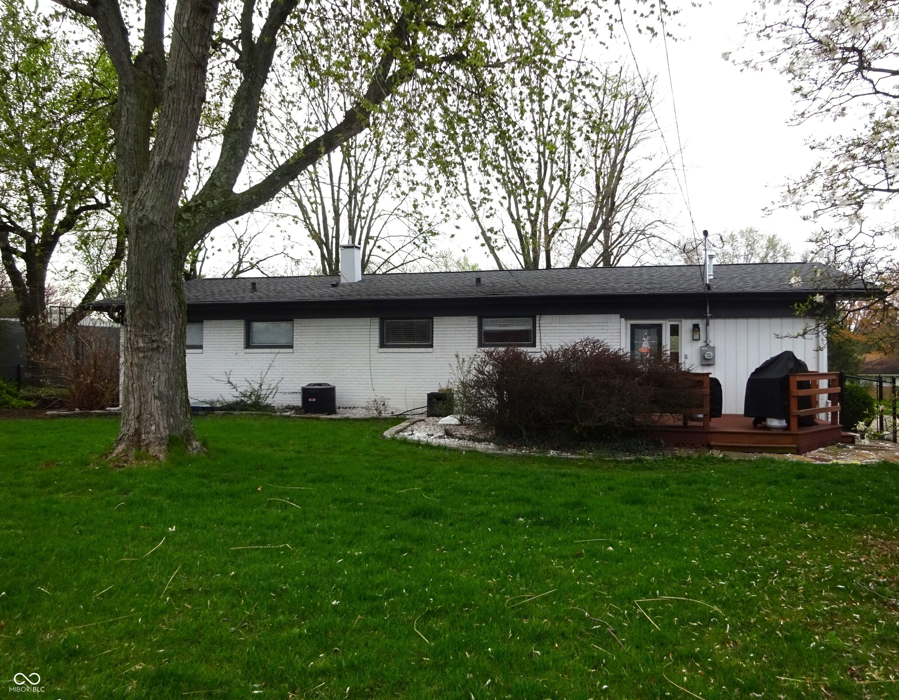 2416 Depauw Road Indianapolis, IN 46227 - Photo 8 of 31 Gallery Image 8