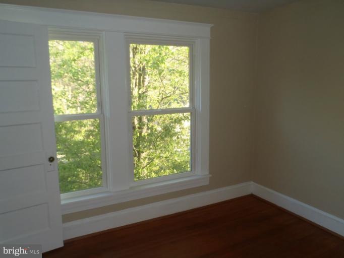 31 Patapsco Road Linthicum Heights, MD 21090 - Photo 17 of 20 Bedroom 2