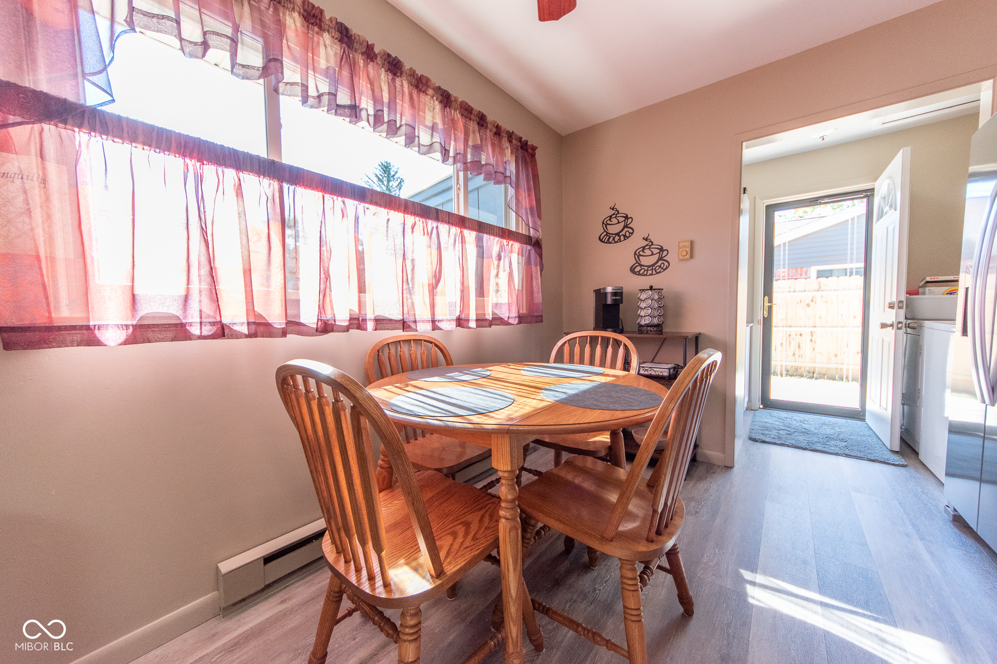 2855 12th Street Columbus, IN 47201 - Photo 12 of 28