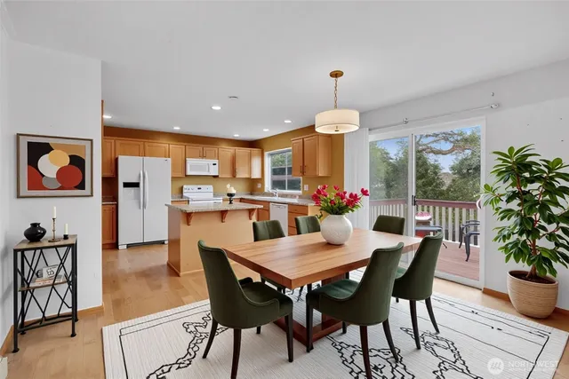 $748,000 | 728 95th Court Southeast, Everett, WA 98208