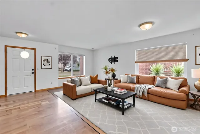 $748,000 | 728 95th Court Southeast, Everett, WA 98208