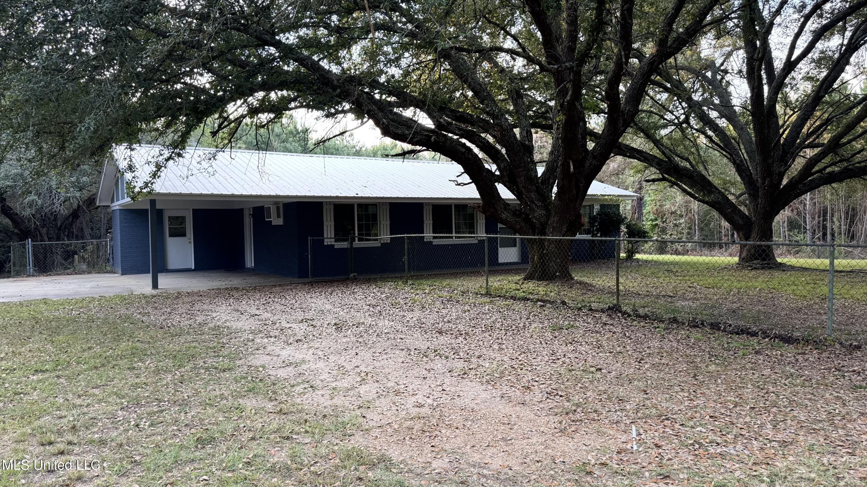2906 Highway 15 Newton, MS 39345 - Photo 1 of 13 IMG_3777