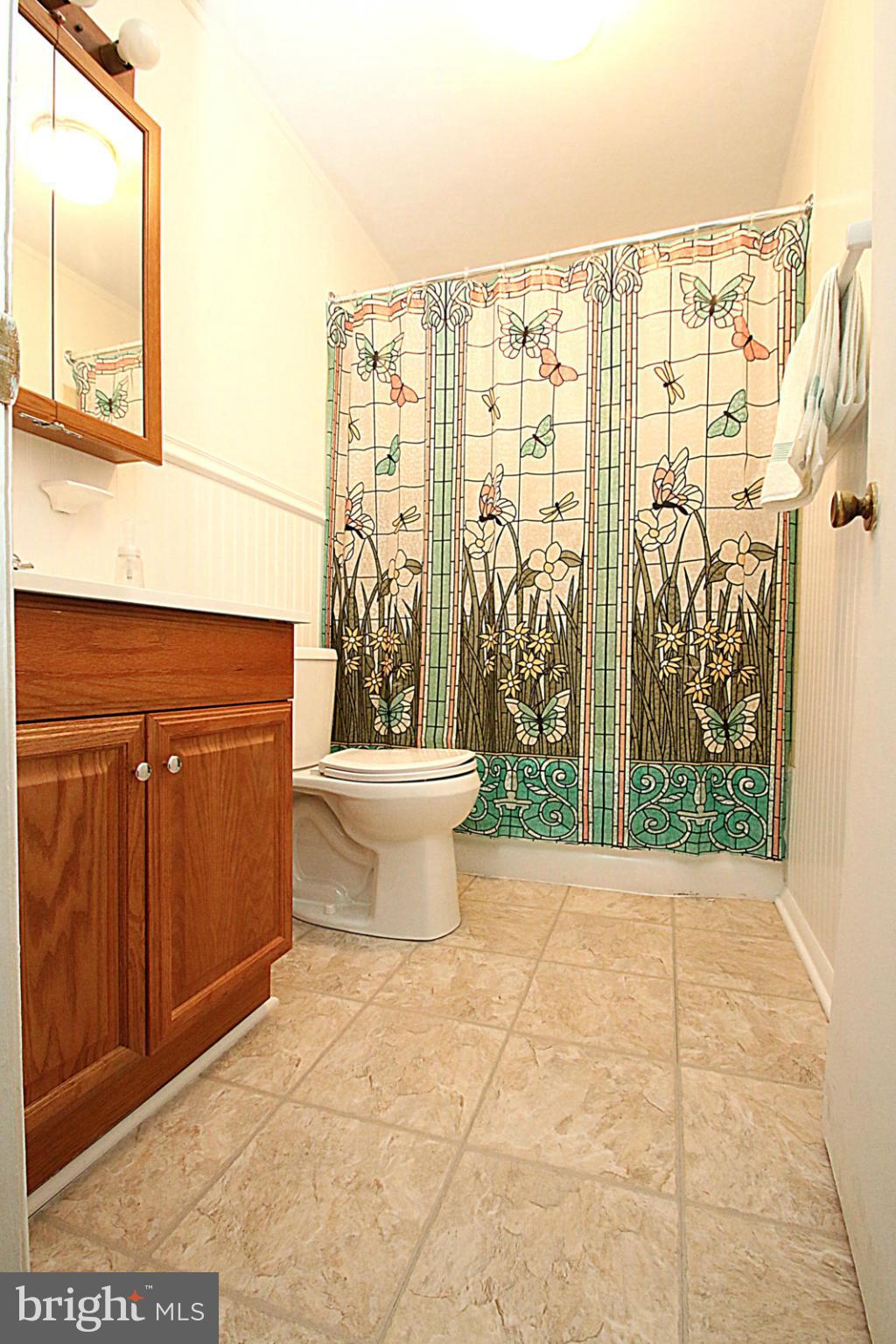 8108 Del Haven Road Baltimore, MD 21222 - Photo 18 of 30 Bath