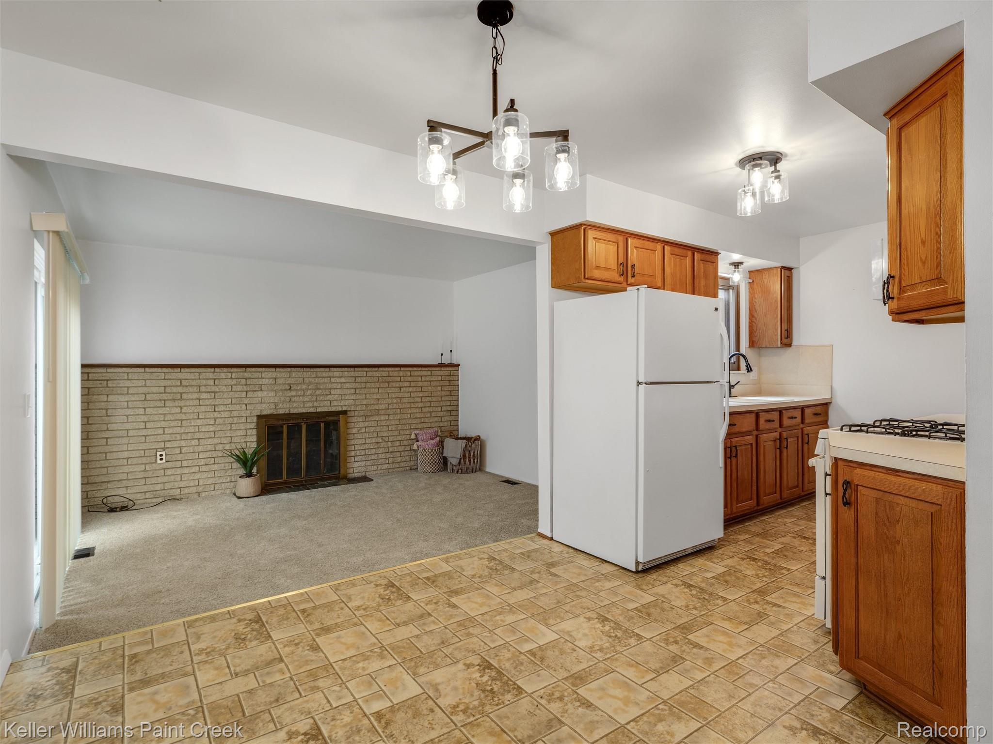 29720 Merrick Warren, MI 48092 - Photo 8 of 50 Love this layout
