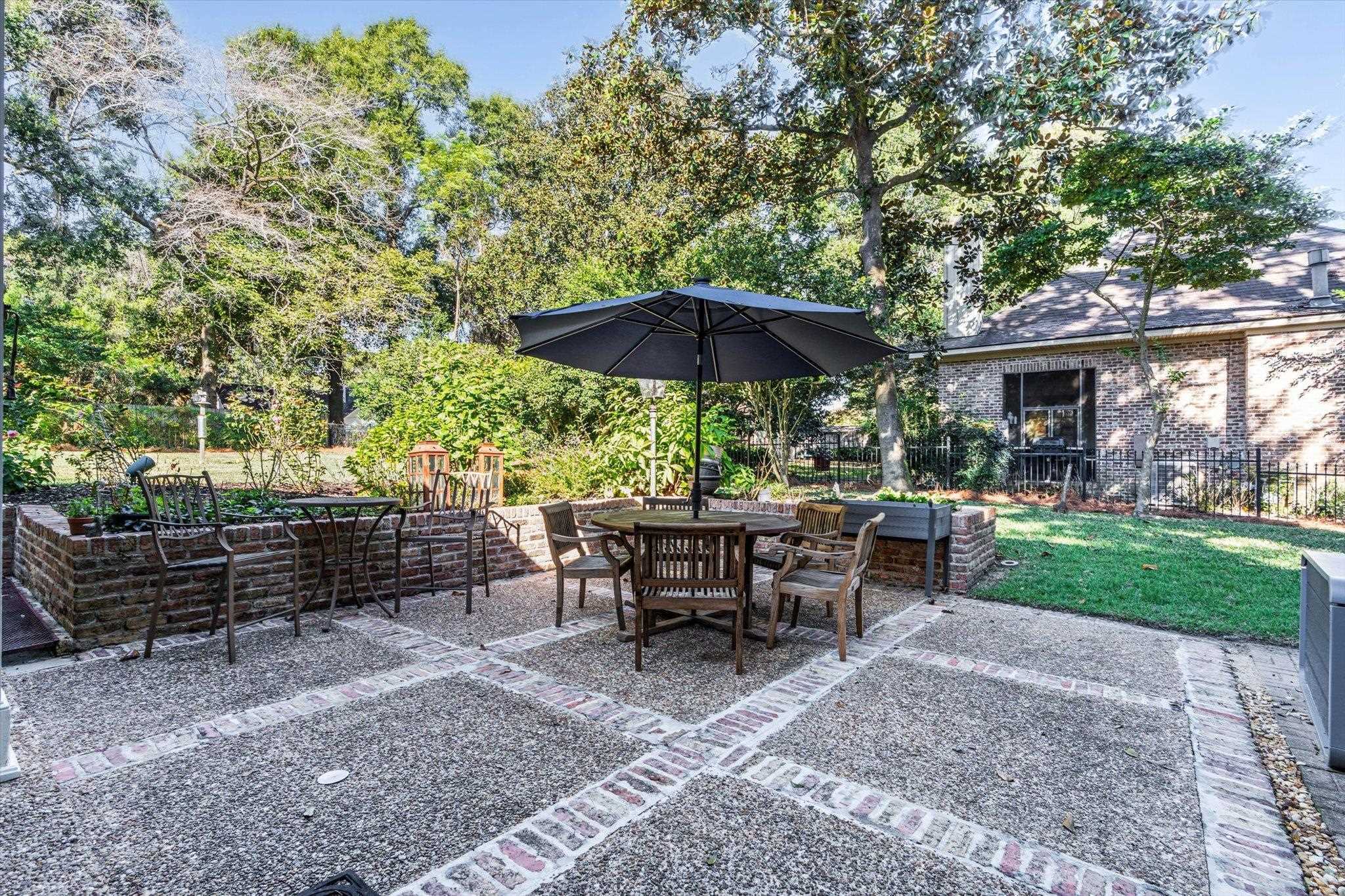 259 Dilston Lane Mobile, AL 36608 - Photo 29 of 37 View of patio with outdoor dining area