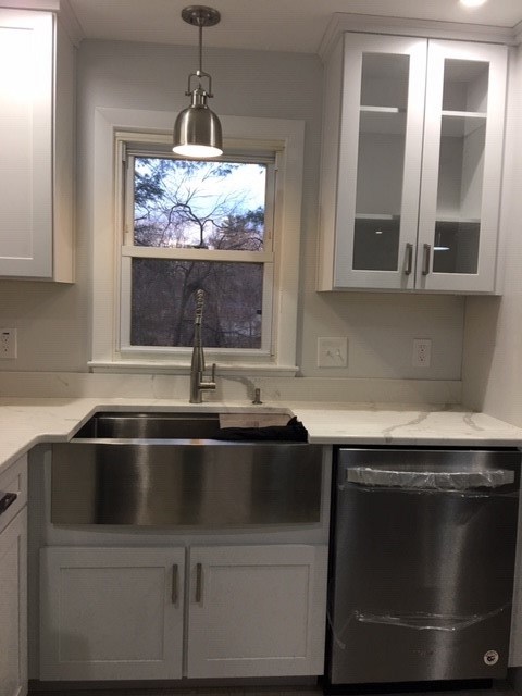 143 East Dunstable Road Nashua, NH 03062 - Photo 5 of 40