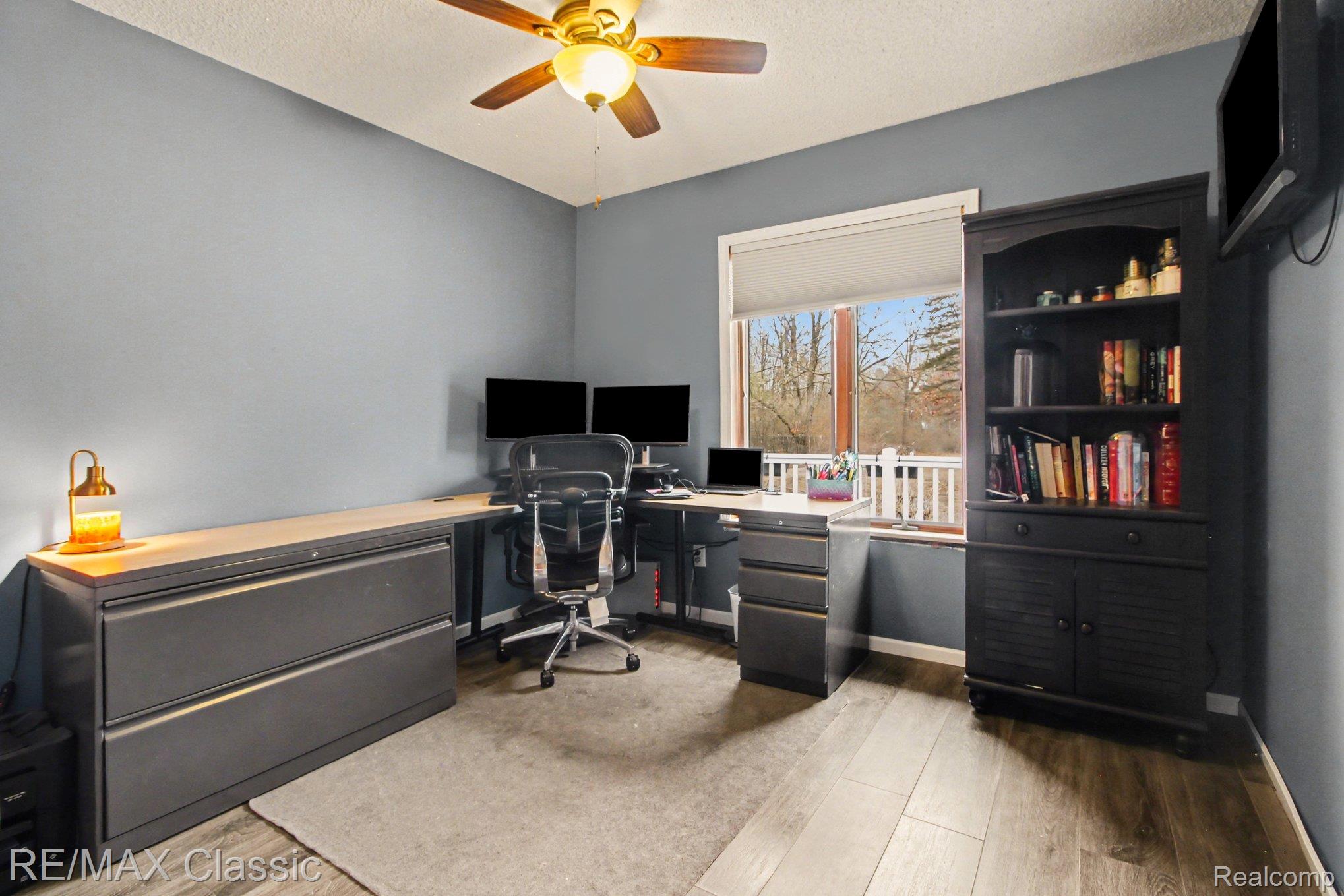 9800 Moon Road Saline, MI 48176 - Photo 17 of 38 11x10 Bedroom #3 currently used as office space