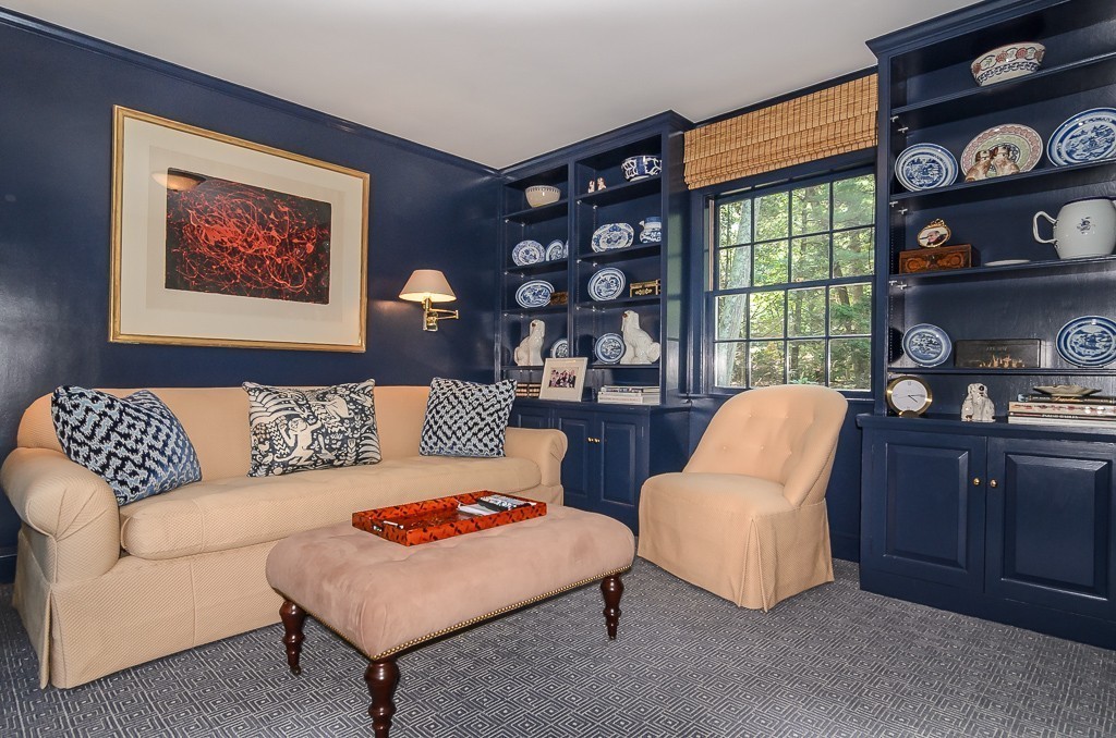 45 Meadowbrook Road Weston, MA 02493 - Photo 8 of 22 Gallery Image 8