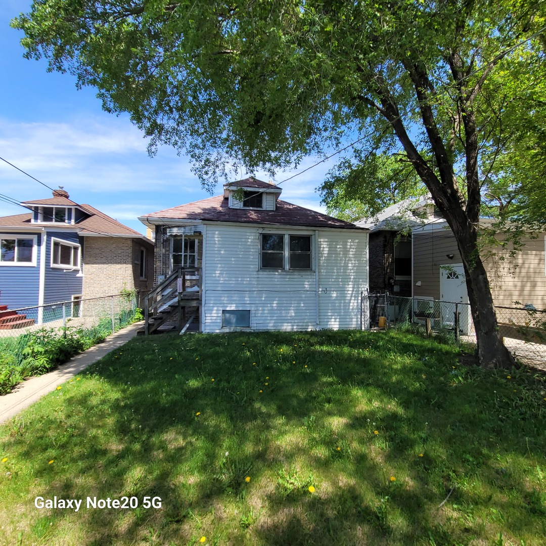 4729 West Addison Street Chicago, IL 60641 - Photo 3 of 18 Gallery Image 3