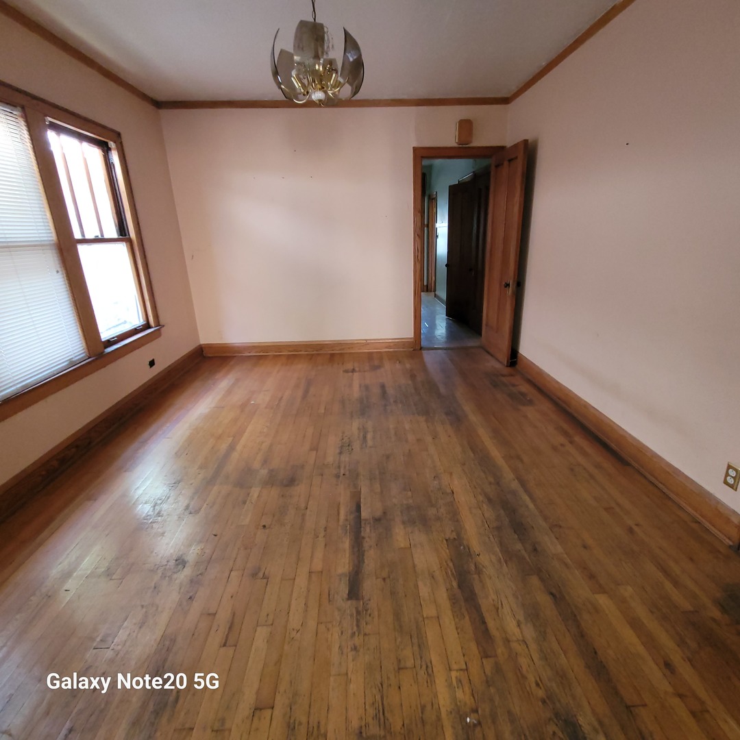 4729 West Addison Street Chicago, IL 60641 - Photo 7 of 18 Gallery Image 7