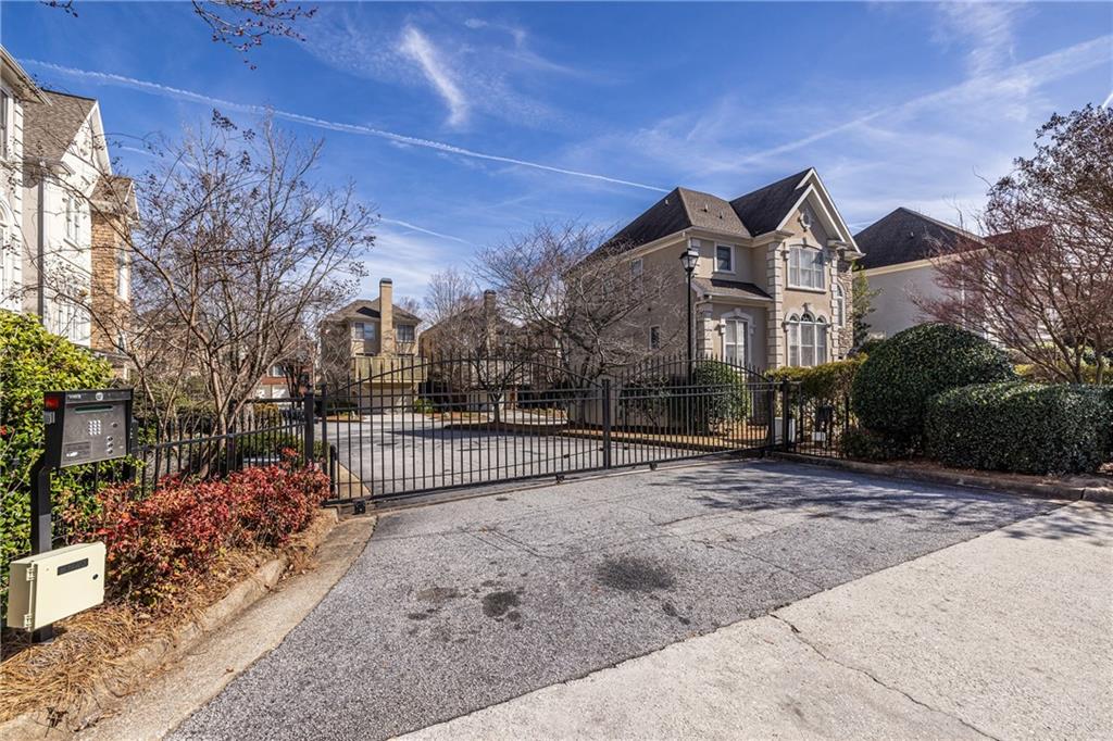 2454 Vivian Circle Decatur, GA 30030 - Photo 44 of 45