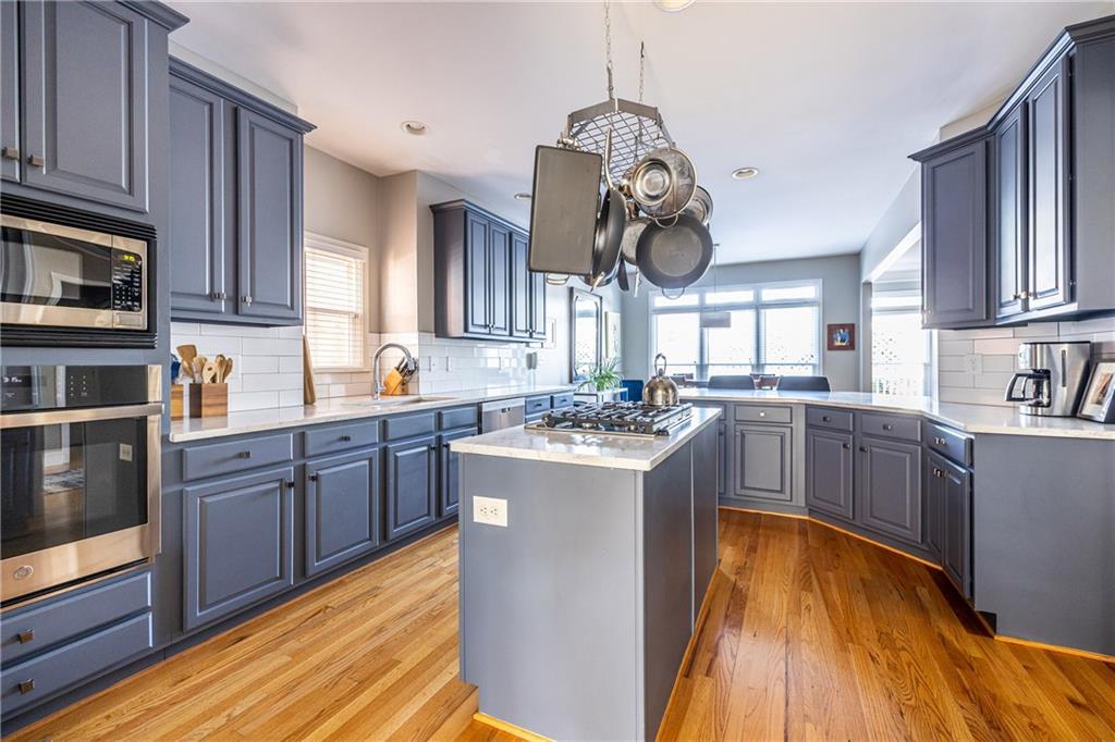 2454 Vivian Circle Decatur, GA 30030 - Photo 10 of 45