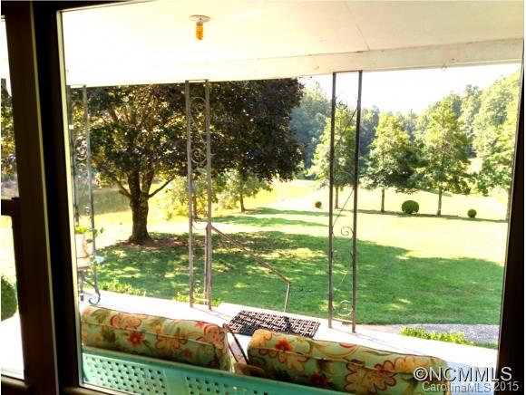 5995 Howard Gap Road Saluda, NC 28773 - Photo 7 of 23 Gallery Image 7