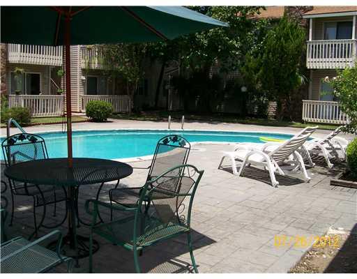 728 Village Road, Unit G Kenner, LA 70065 - Photo 22 of 23 Gallery Image 22