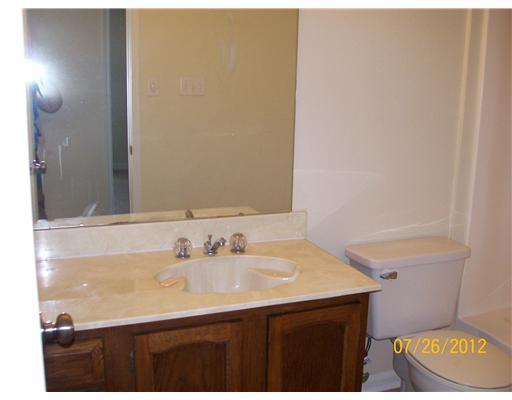 728 Village Road, Unit G Kenner, LA 70065 - Photo 8 of 23 Gallery Image 8