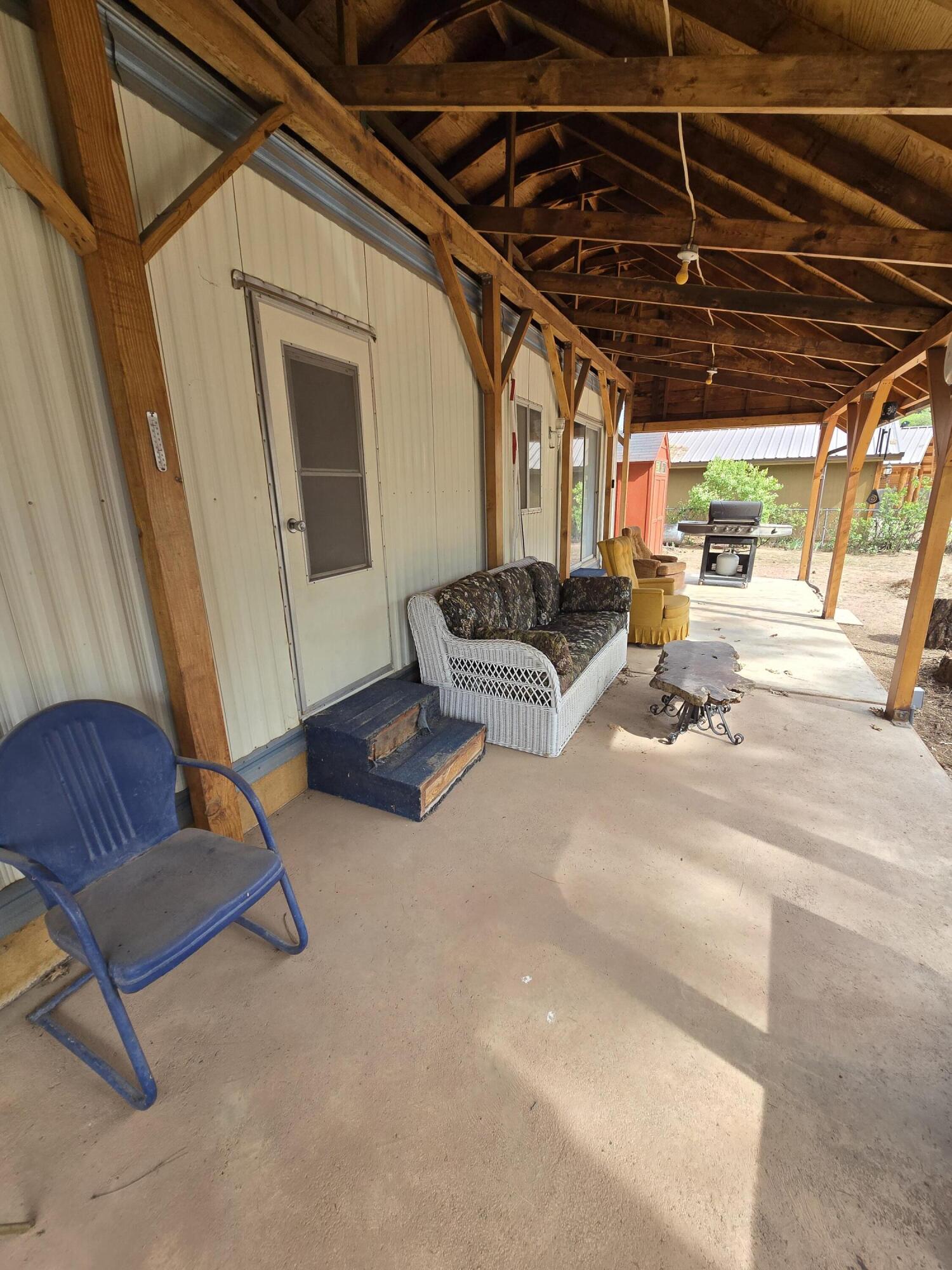 128 Thompson Road Payson, AZ 85541 - Photo 3 of 20 20260330_145642