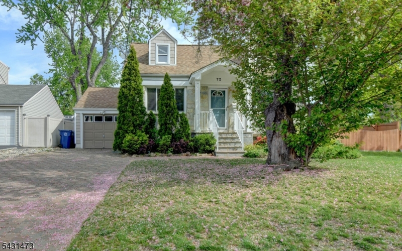 72 Colonial Drive Clark, NJ 07066 - Photo 1 of 48