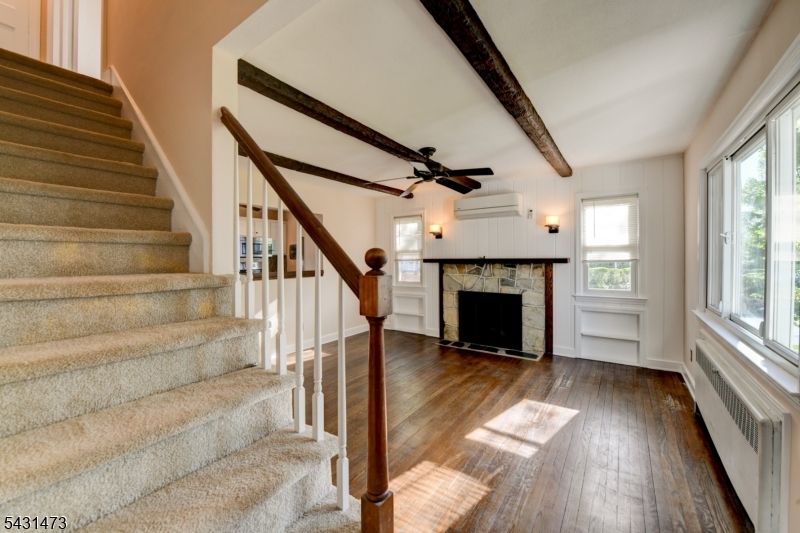 72 Colonial Drive Clark, NJ 07066 - Photo 14 of 48