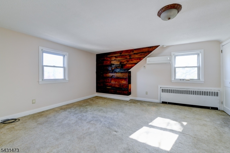 72 Colonial Drive Clark, NJ 07066 - Photo 21 of 48