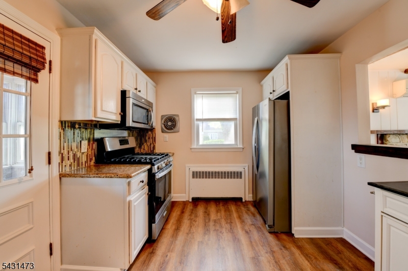 72 Colonial Drive Clark, NJ 07066 - Photo 10 of 48