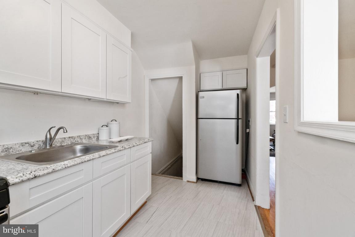 1122 Elm Road Baltimore, MD 21227 - Photo 13 of 35