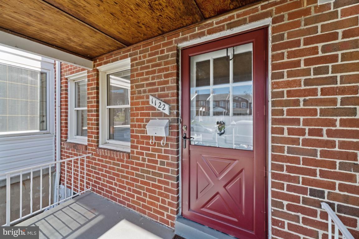 1122 Elm Road Baltimore, MD 21227 - Photo 3 of 35