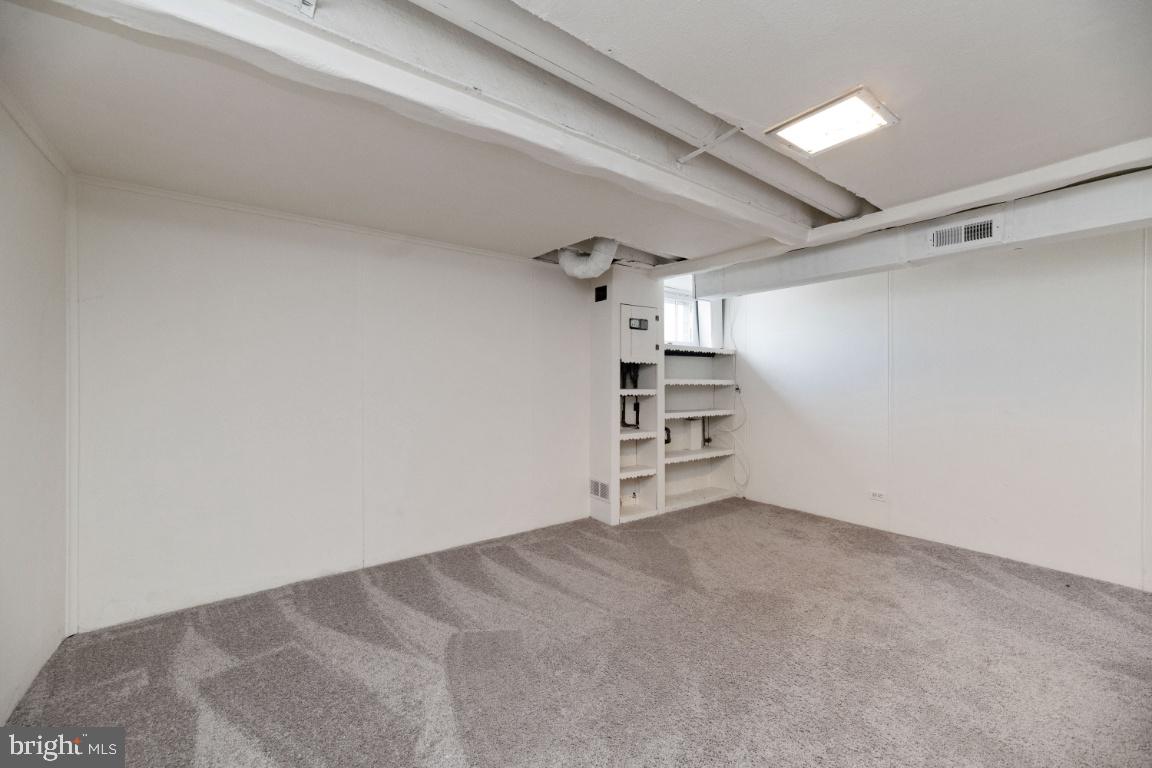 1122 Elm Road Baltimore, MD 21227 - Photo 24 of 35