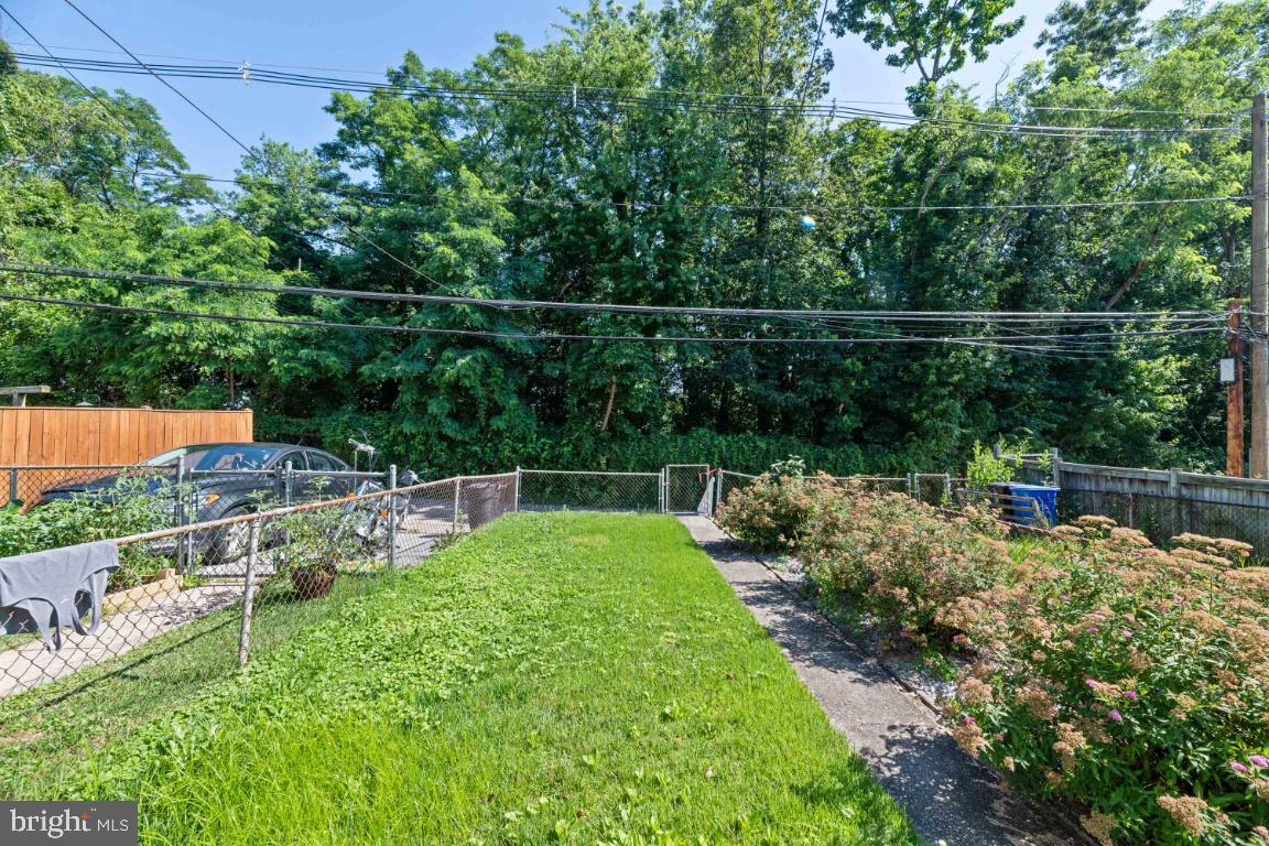 1122 Elm Road Baltimore, MD 21227 - Photo 32 of 35