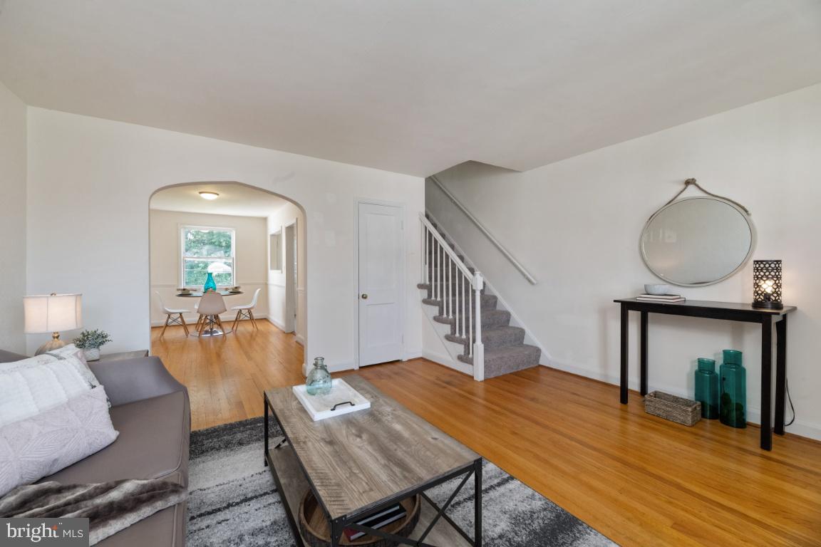1122 Elm Road Baltimore, MD 21227 - Photo 6 of 35