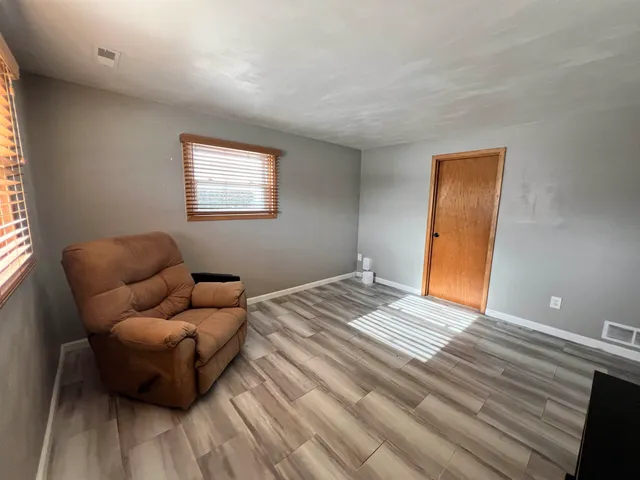 $230,000 | 217 West 17th Avenue, Milan, IL 61264