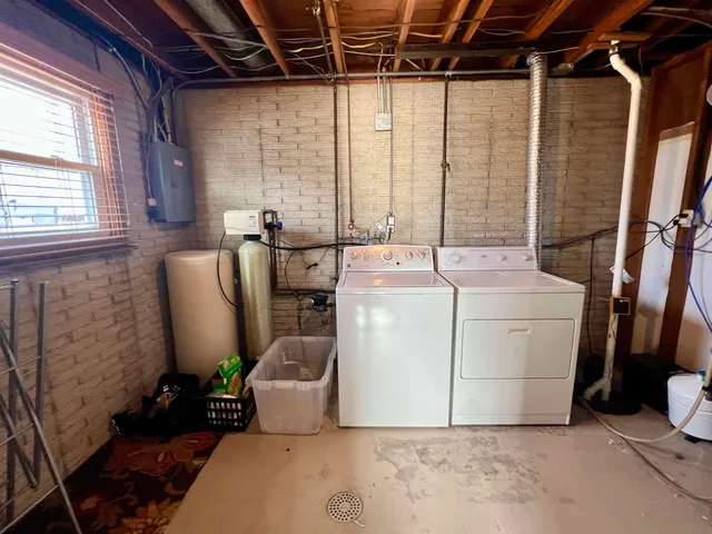 $230,000 | 217 West 17th Avenue, Milan, IL 61264