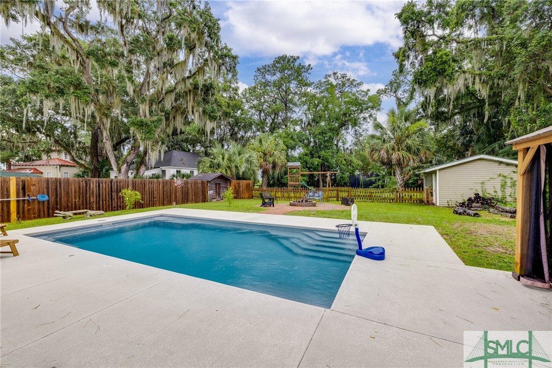 2302 Walthour Road Savannah, GA 31410 - Photo 40 of 44 Gallery Image 40