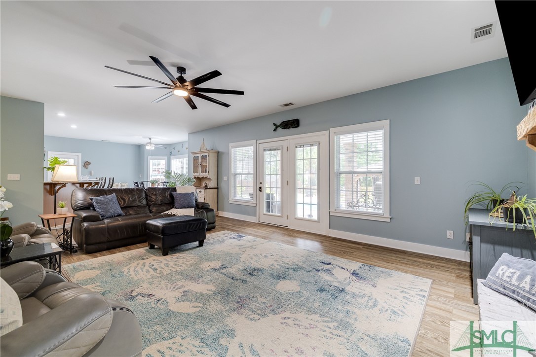 2302 Walthour Road Savannah, GA 31410 - Photo 10 of 44 Gallery Image 10