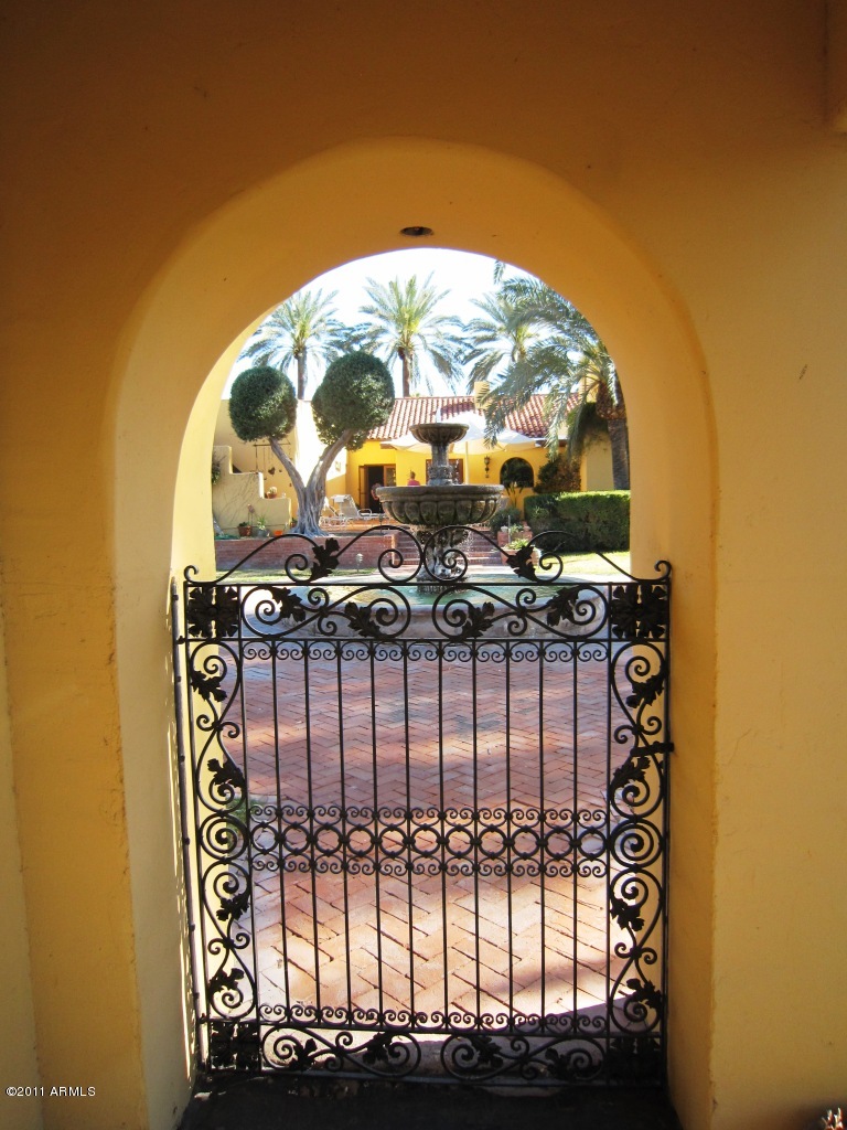 4626 East Granada Road Phoenix, AZ 85008 - Photo 24 of 55 COURTYARD