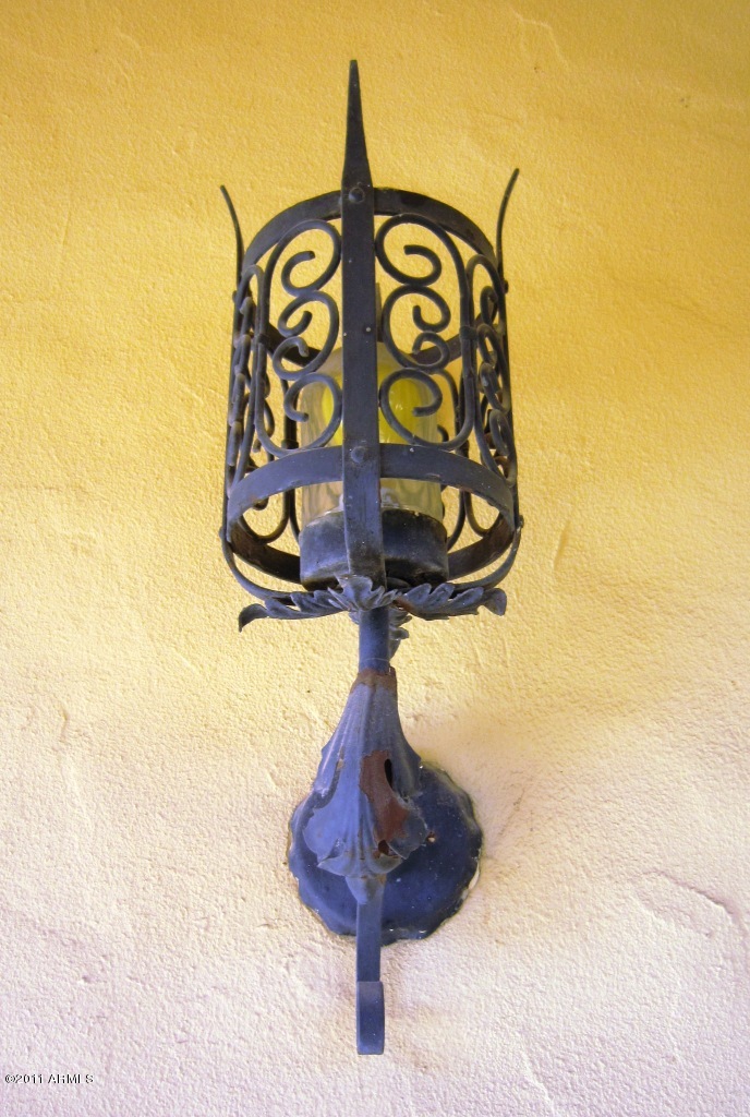 4626 East Granada Road Phoenix, AZ 85008 - Photo 46 of 55 ORIGINAL FRONT PORCH LIGHTS