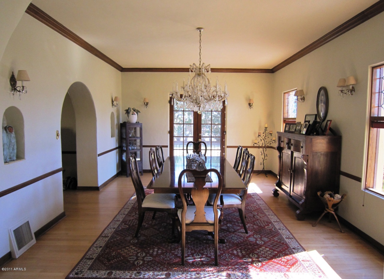 4626 East Granada Road Phoenix, AZ 85008 - Photo 5 of 55 GRAND DINING ROOM
