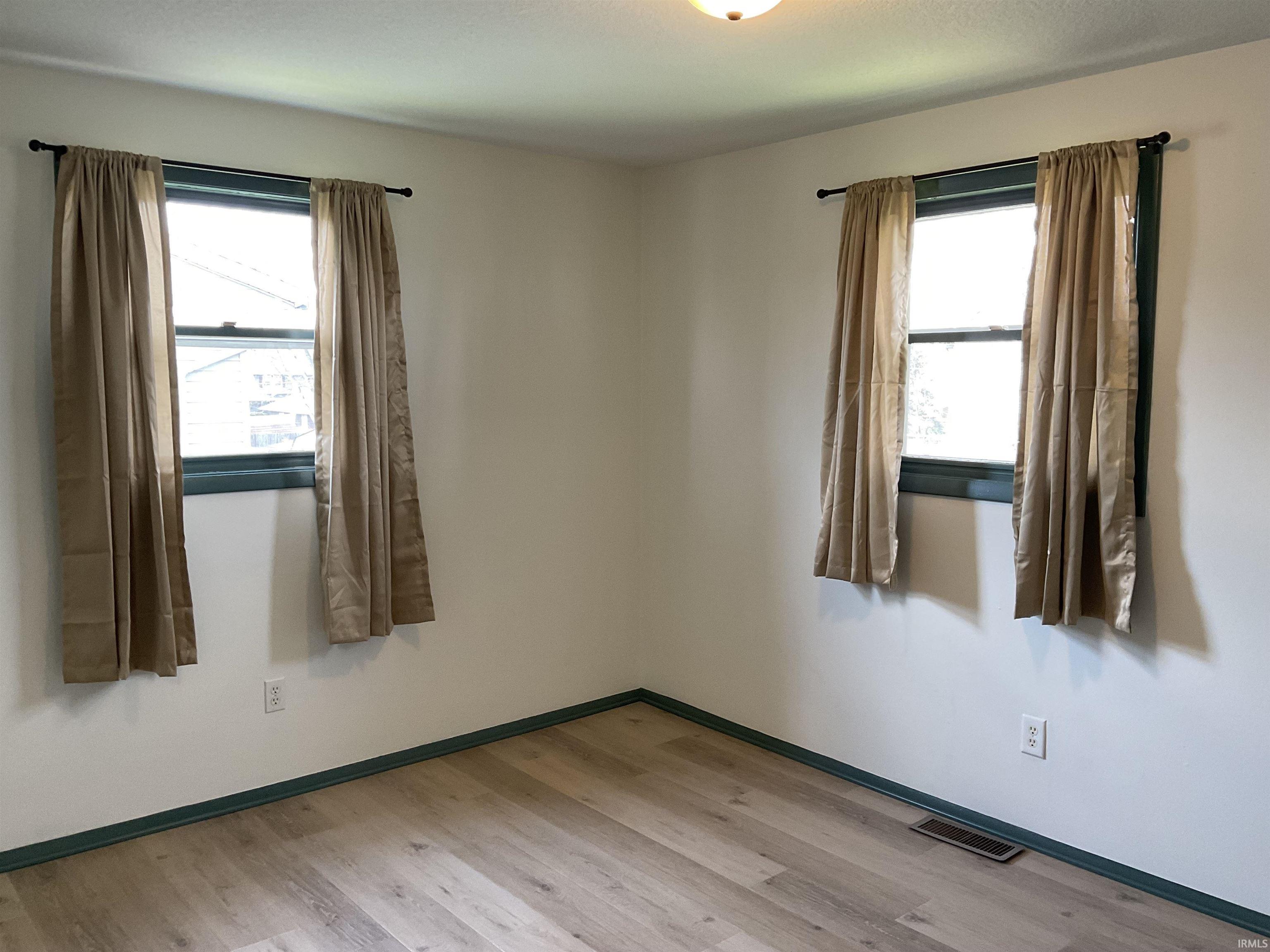 5425 Hewitt Lane Fort Wayne, IN 46815 - Photo 6 of 15