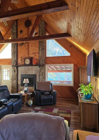 $447,500 | 6164 McKay Road, Madison, IN 47250