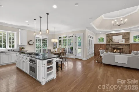 $1,390,000 | 3008 St Andrews Court, Fort Mill, SC 29707