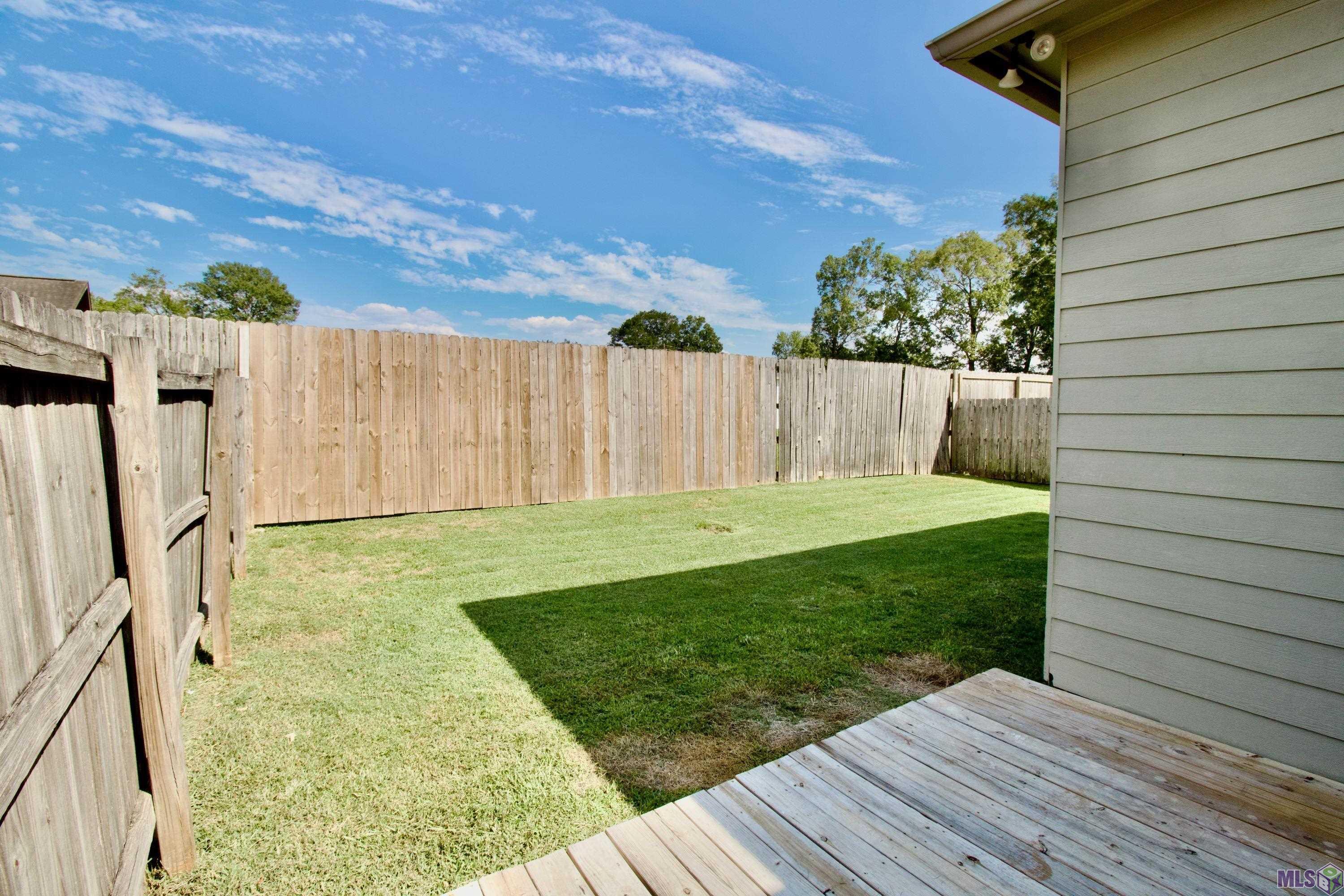 5555 Hidden Ridge Lane Baton Rouge, LA 70816 - Photo 15 of 16