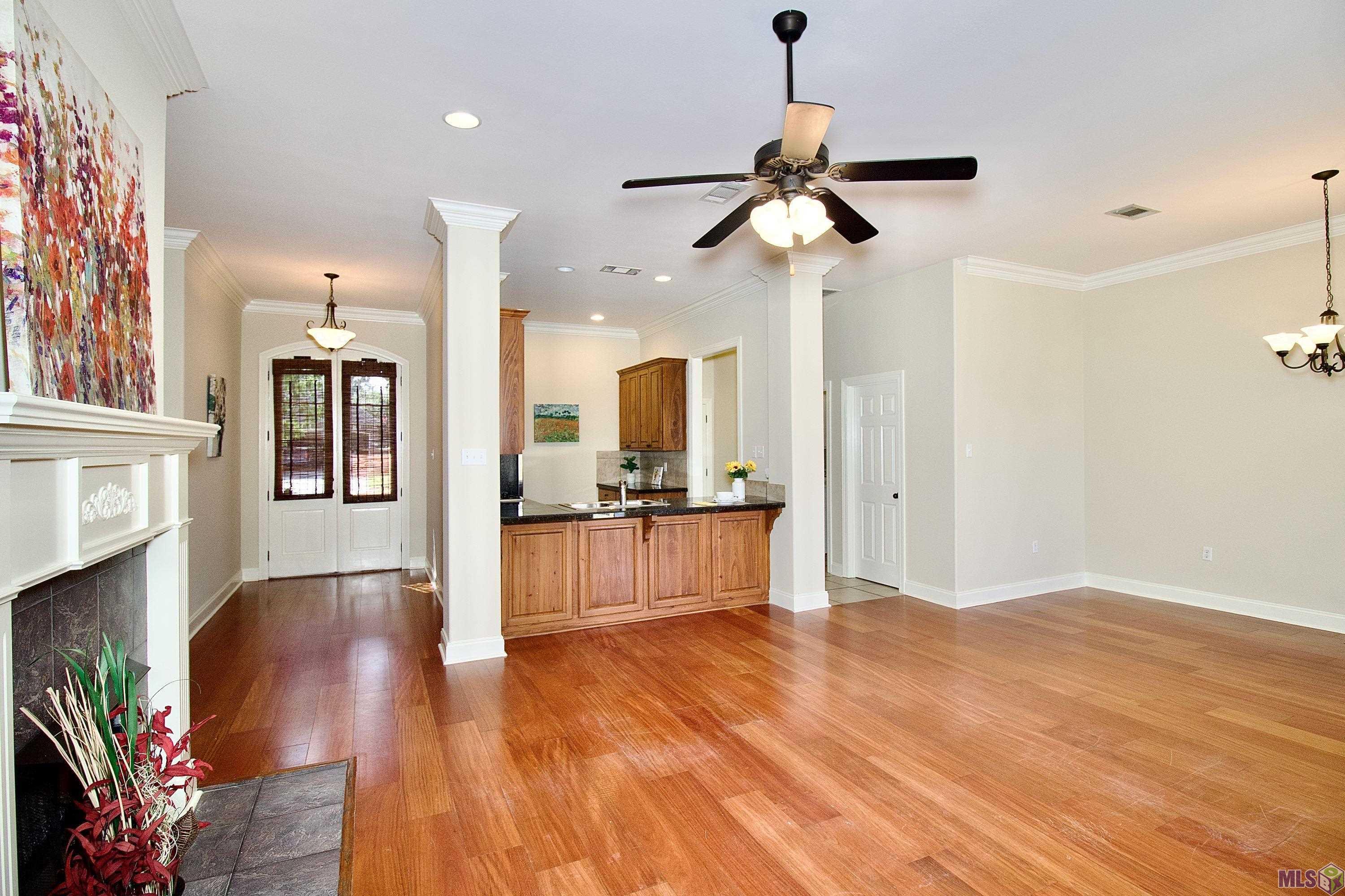 5555 Hidden Ridge Lane Baton Rouge, LA 70816 - Photo 3 of 16