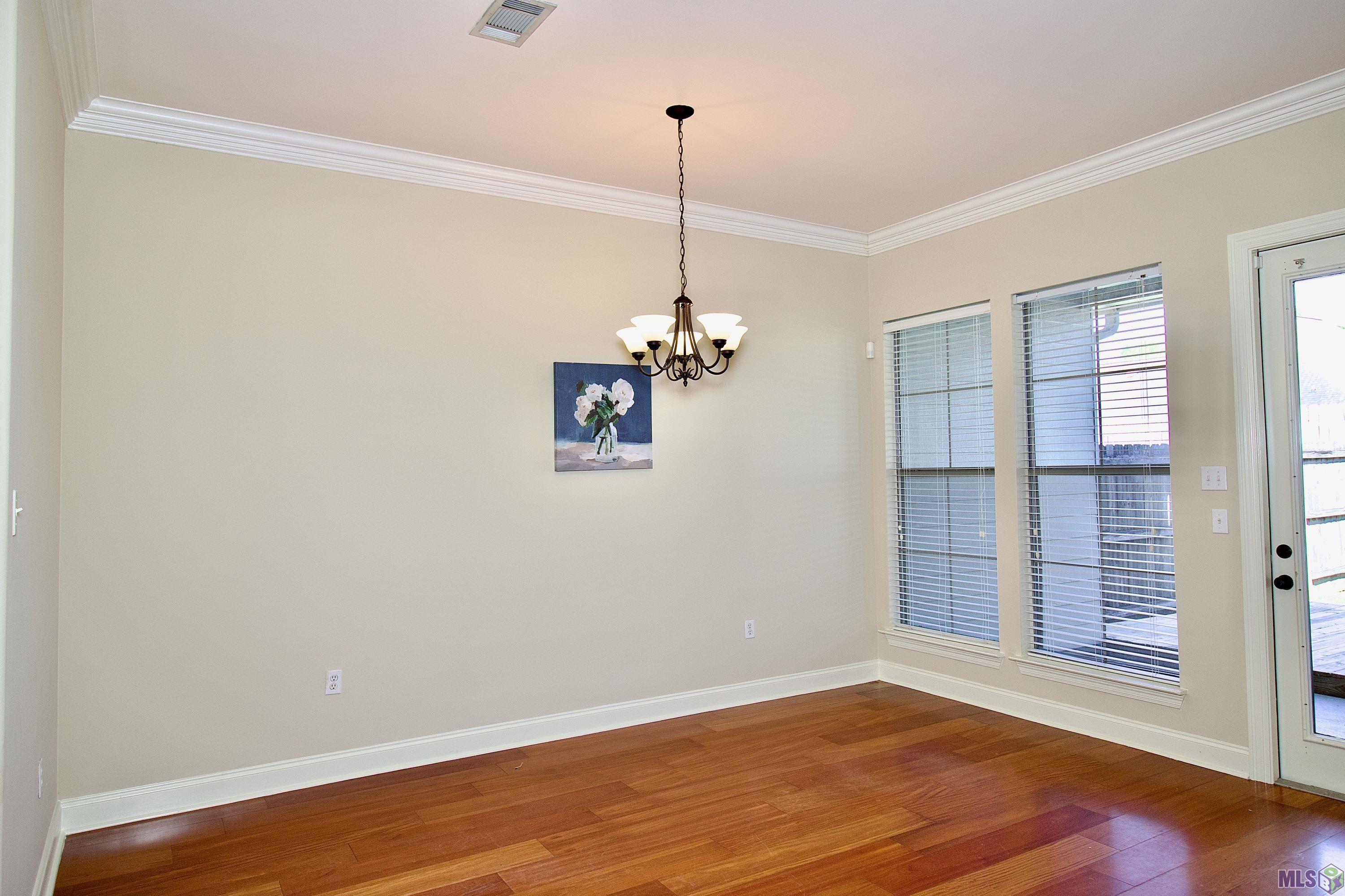 5555 Hidden Ridge Lane Baton Rouge, LA 70816 - Photo 4 of 16